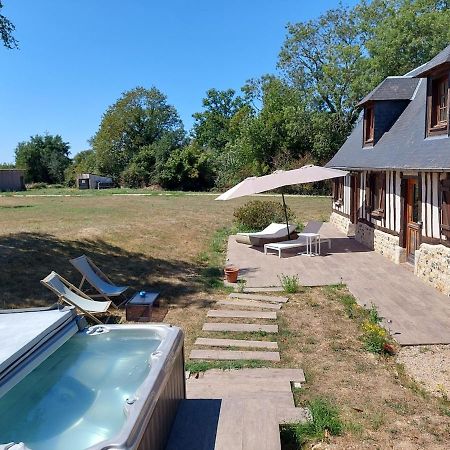 Maison Renovee - Jacuzzi Et Cheminee Saint-Samson-de-la-Roque Exterior photo